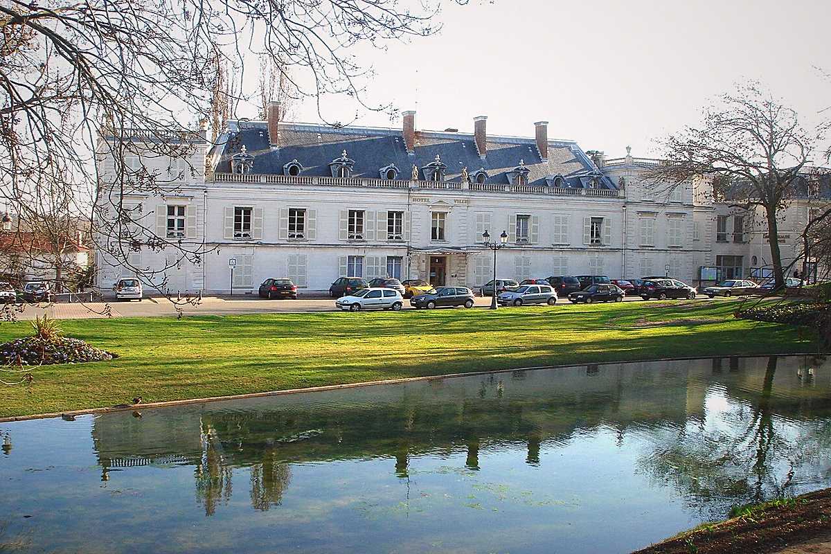 Ris-Orangis : mairie